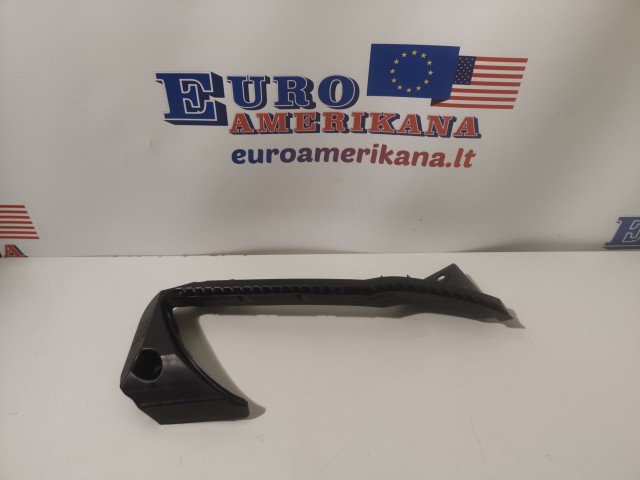Side Bracket (Right)